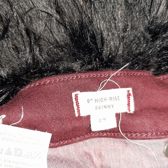 Madwell 9" High Rise Skinny Jeans in Burgundy - Picture 5 of 12